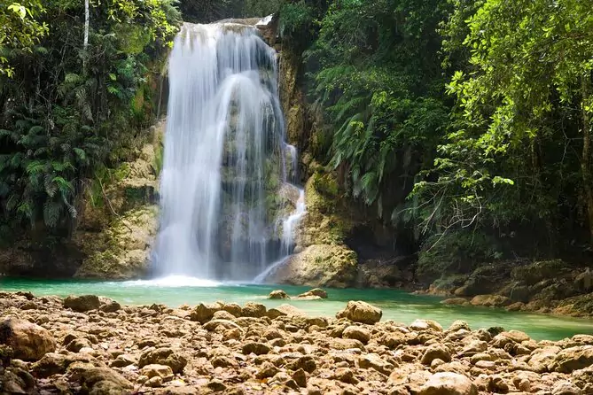 El Limón Waterfall