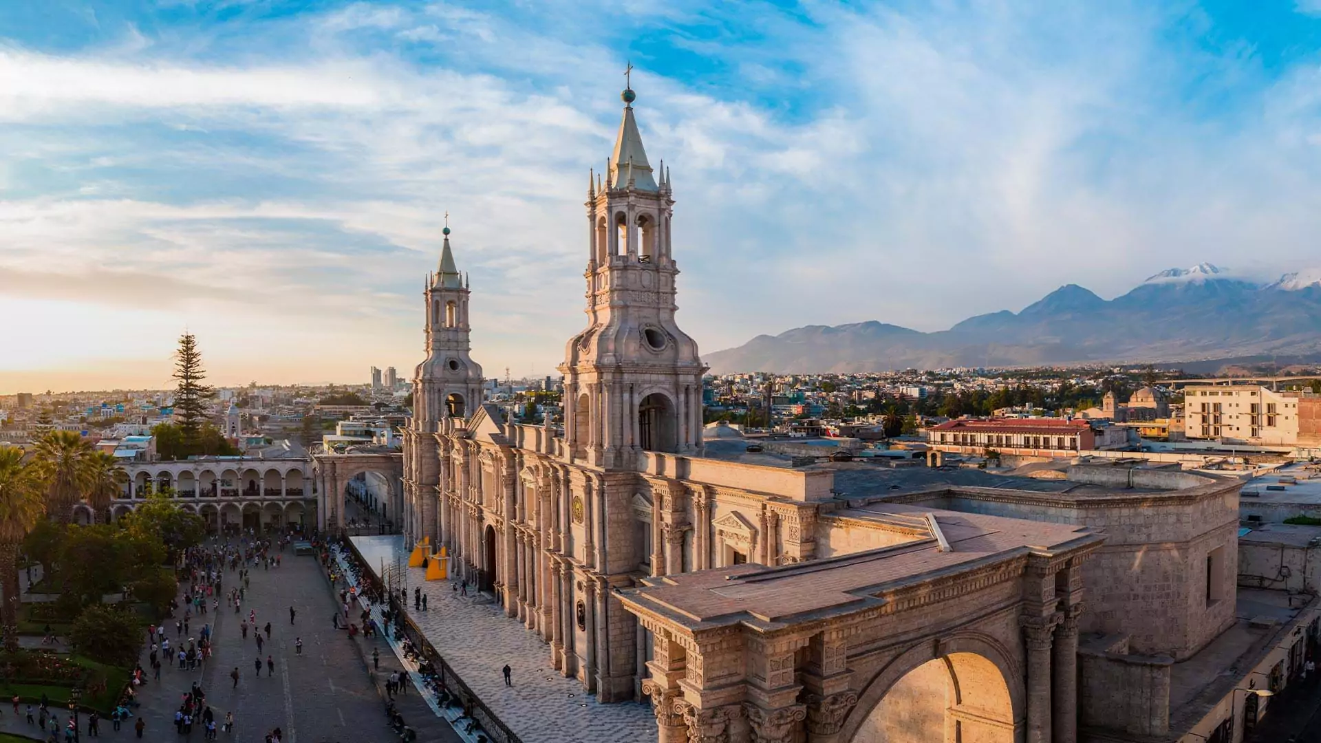 plaza de armas arequipa